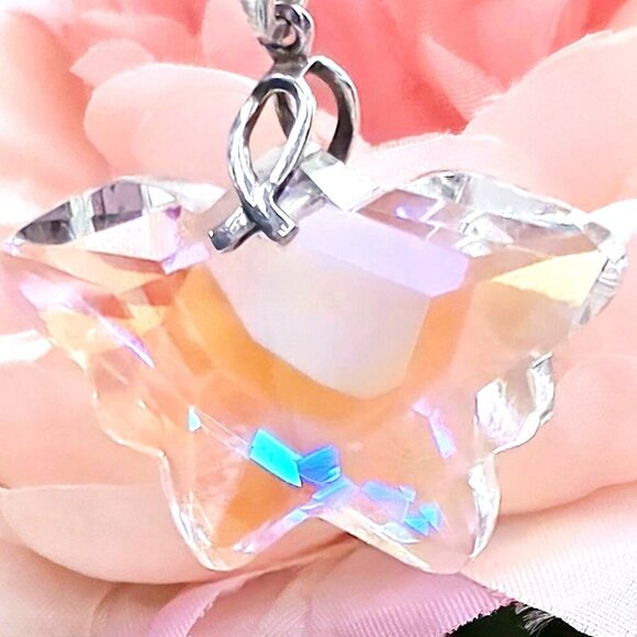 Dazzling 925 Sterling Silver Butterfly Crystal Aurora Borealis Necklace - Picture 2 of 14